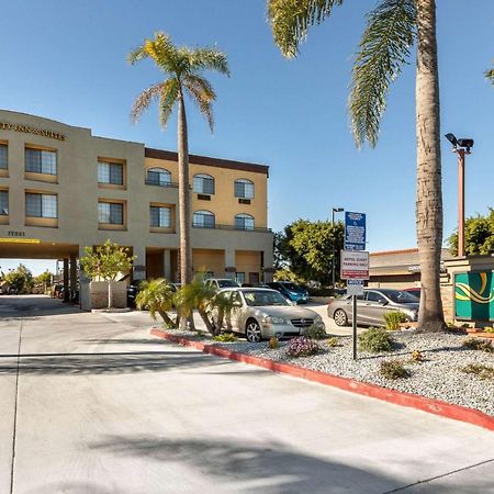 Quality Inn & Suites Хантингтон-Бич Экстерьер фото