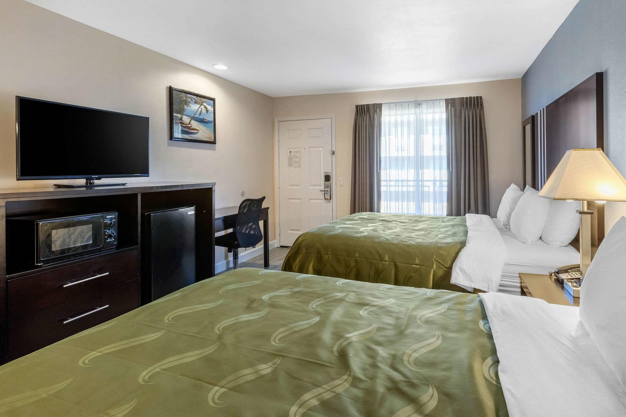 Quality Inn & Suites Хантингтон-Бич Экстерьер фото