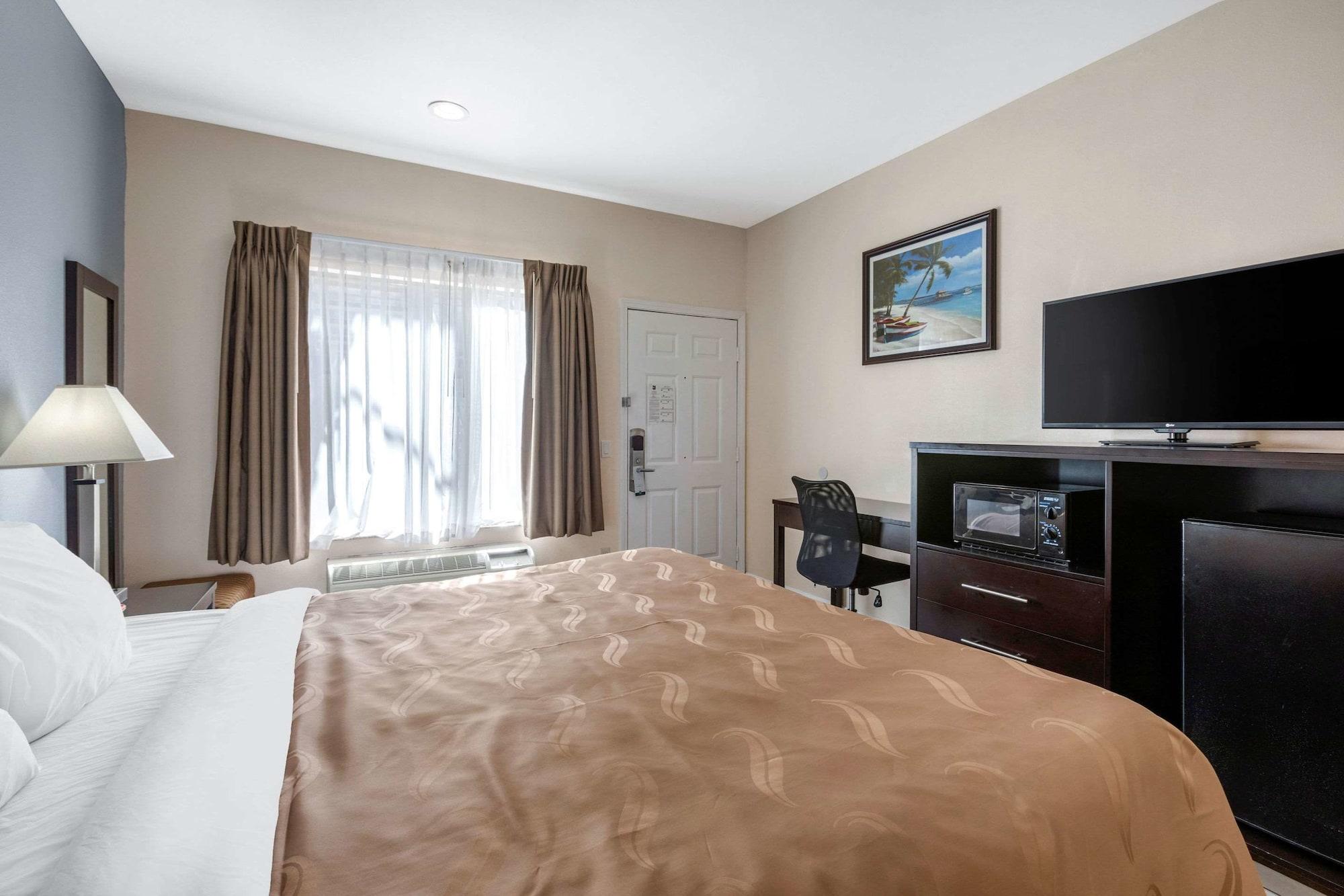Quality Inn & Suites Хантингтон-Бич Экстерьер фото