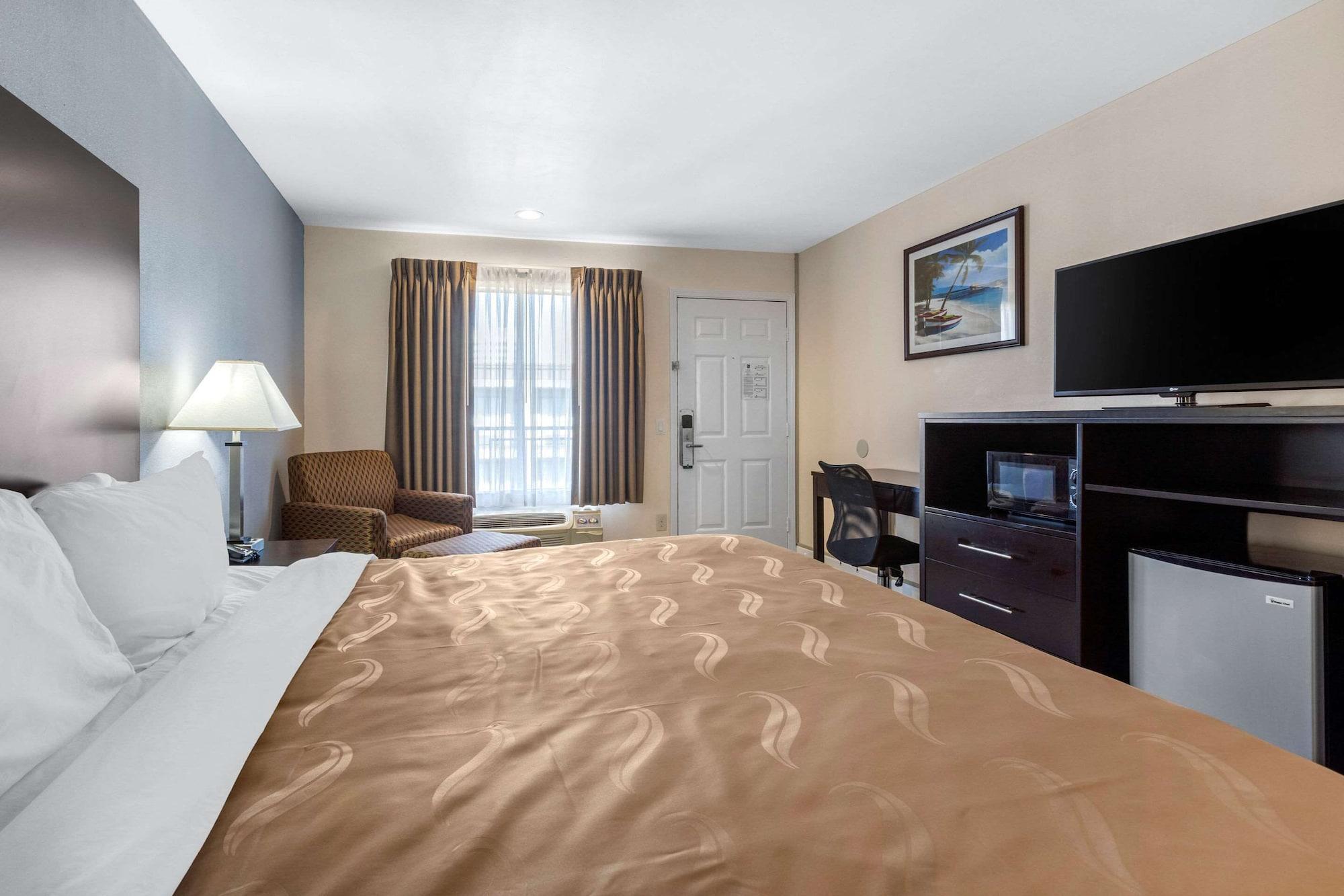Quality Inn & Suites Хантингтон-Бич Экстерьер фото