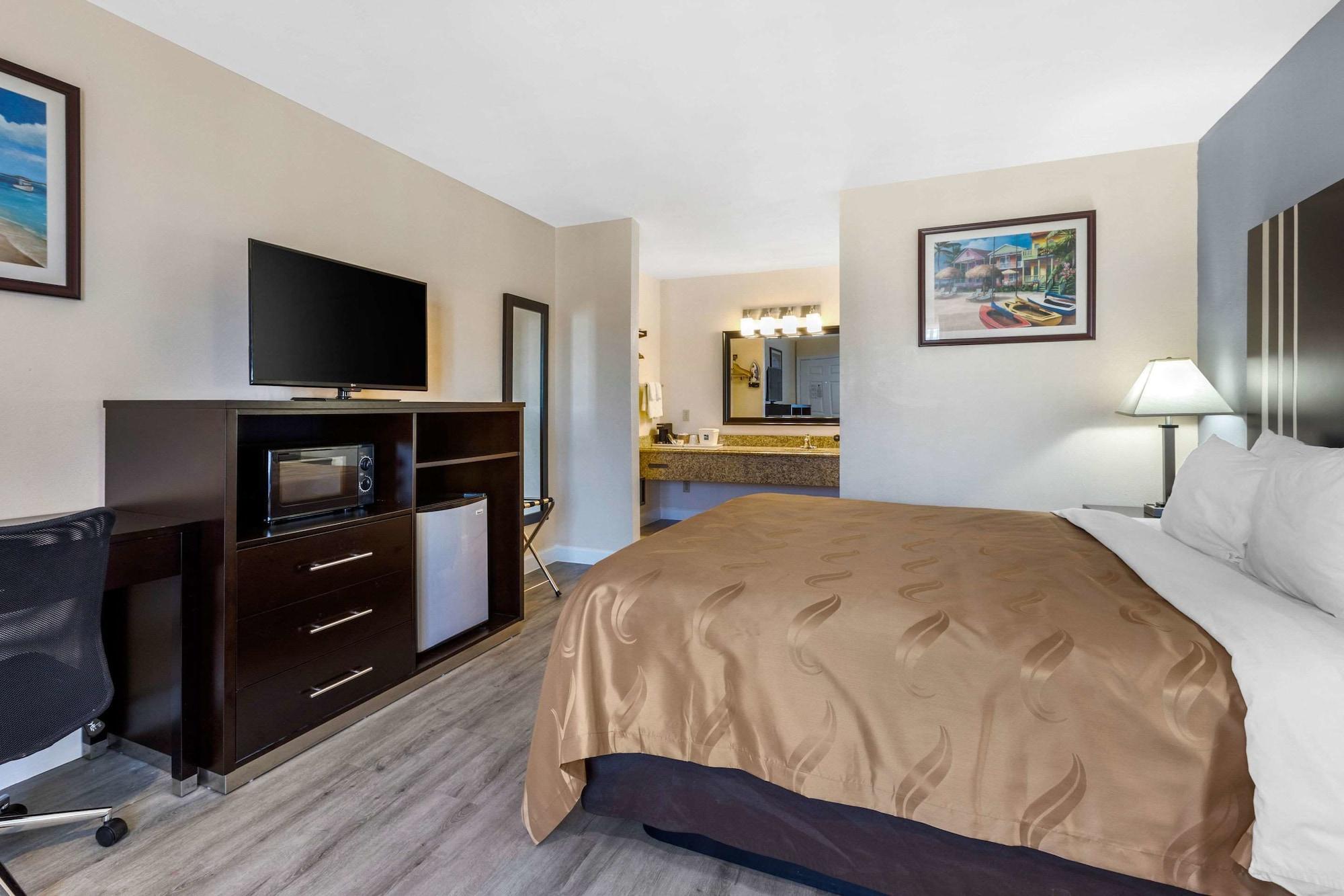 Quality Inn & Suites Хантингтон-Бич Экстерьер фото