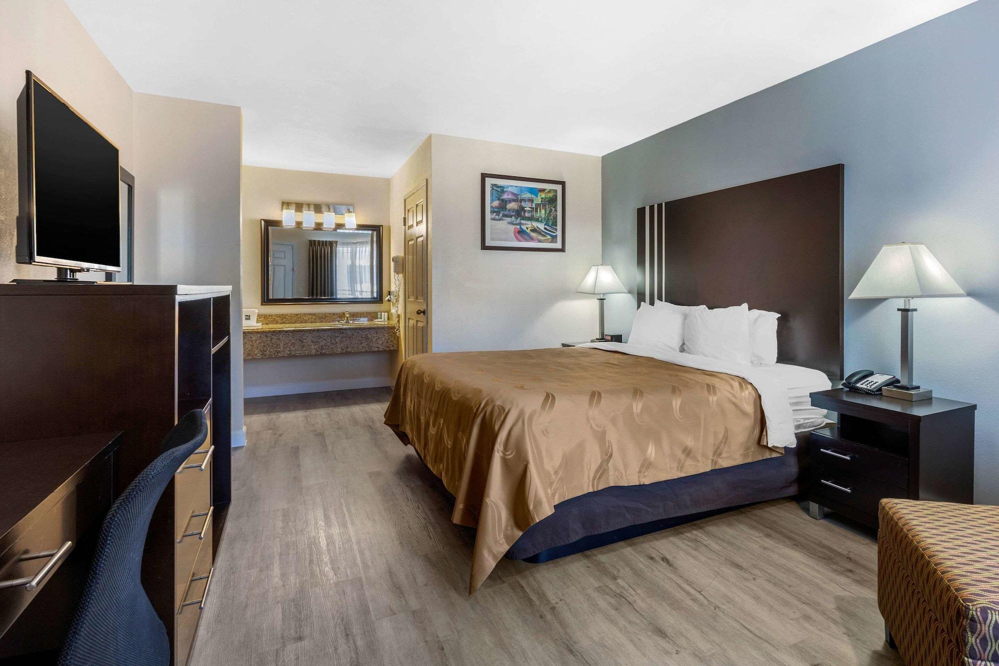 Quality Inn & Suites Хантингтон-Бич Экстерьер фото