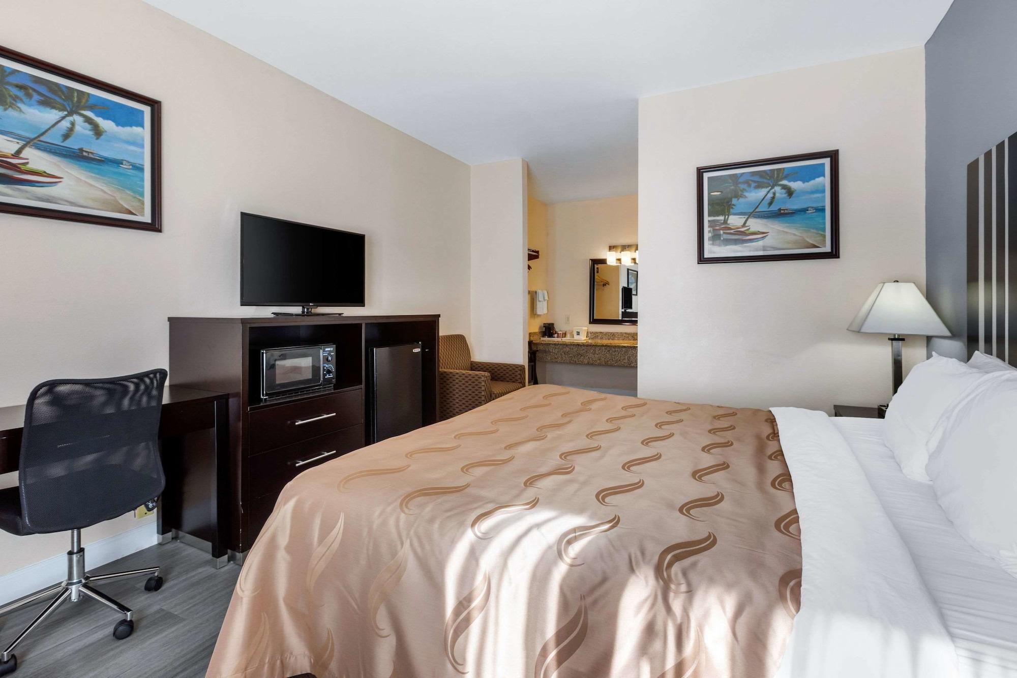 Quality Inn & Suites Хантингтон-Бич Экстерьер фото