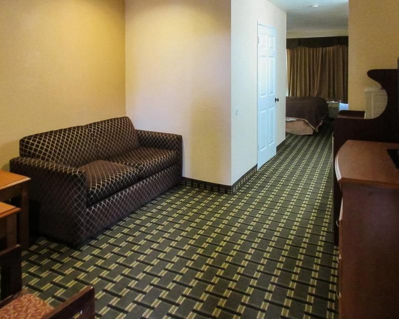 Quality Inn & Suites Хантингтон-Бич Экстерьер фото