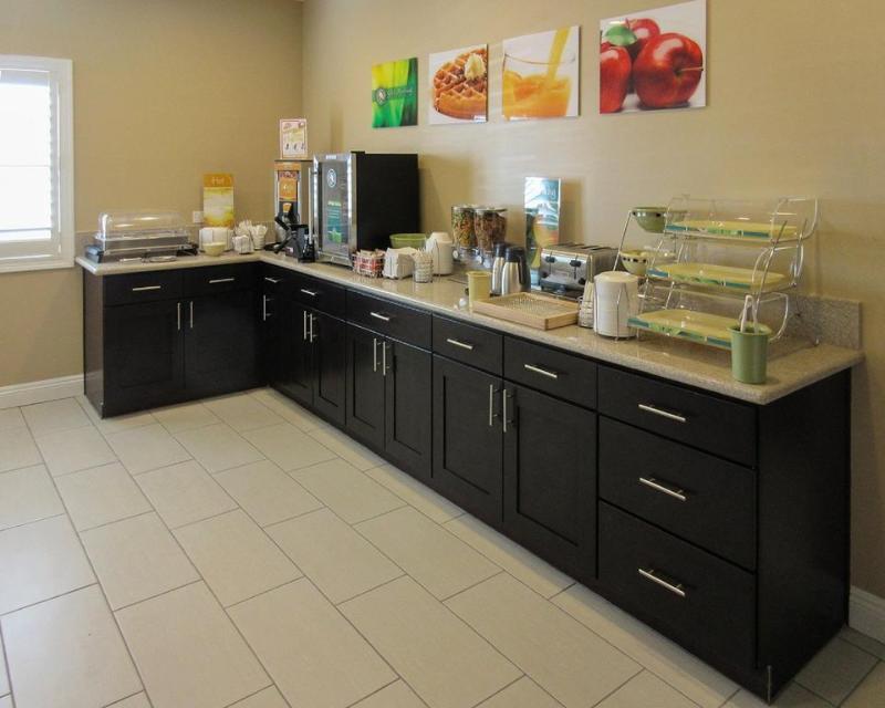 Quality Inn & Suites Хантингтон-Бич Экстерьер фото