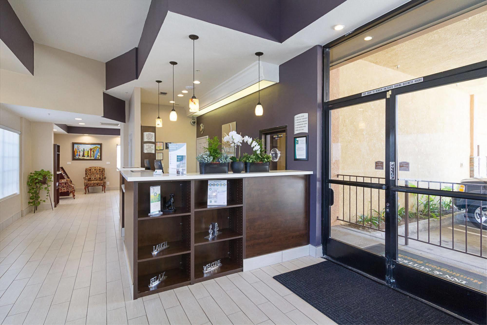 Quality Inn & Suites Хантингтон-Бич Экстерьер фото