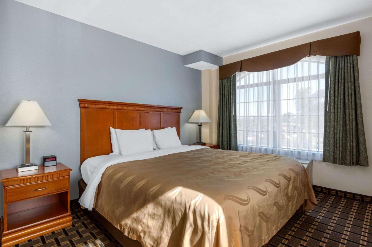 Quality Inn & Suites Хантингтон-Бич Экстерьер фото